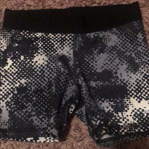 Girls Old Navy active shorts.